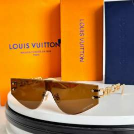 Picture of Louis Vuitton Sunglasses _SKUfw80879855fw